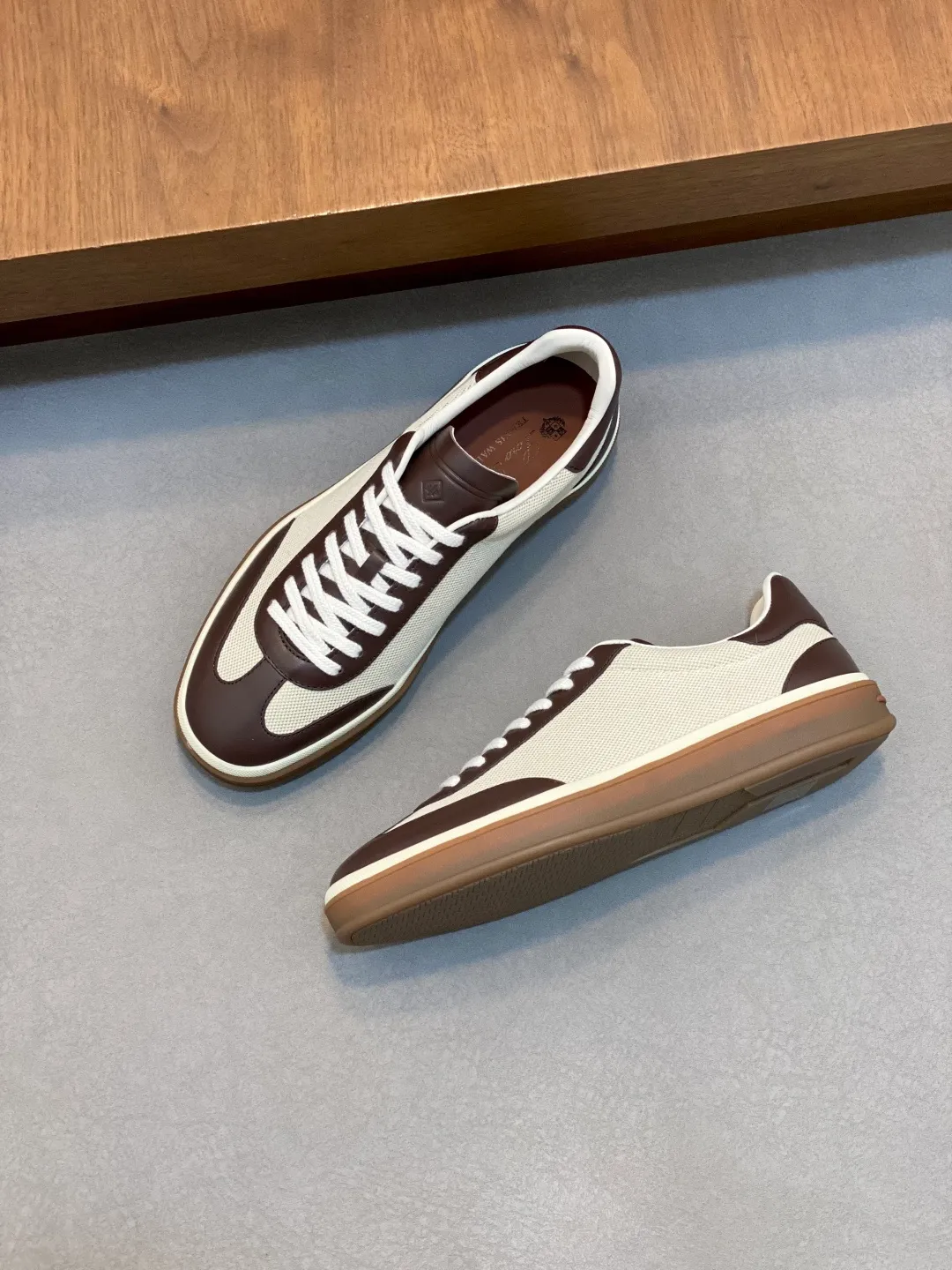 💰420Loro Piana — Classic casual shoes, men's lace-up casual shoes and sneakers, high-quality lightweight and comfortable fabrics, suitable for outdoor leisure, the color is young and energetic, and it looks great with sportswear or casual suits! Code number: 39-44 (38, 45, 46, can be customized)